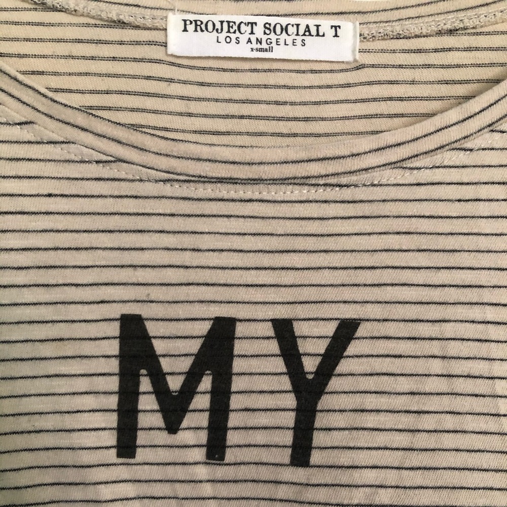 Basic Tee Crop Top - Picture 2 of 3